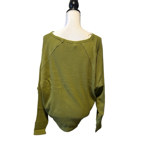 Free People Women's Santa Clara V-Neck Pullover Thermal Top Green Medium NWT - Picture 6 of 8
